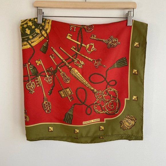 Hermès “Les Cles” Silk Scarf - Picture 12 of 13